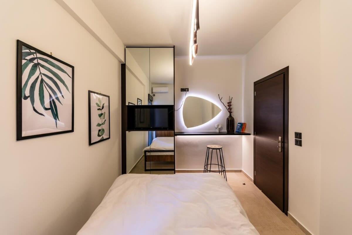 Beautiful Elegant Apartment Next To Monastiraki Atény Exteriér fotografie